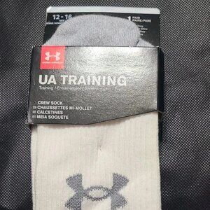 Under Armour size Men's 12-16 White/Gray UA Training athletic socks